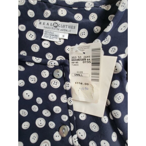 Real Clothes Saks Fifth Avenue Button Print Silk Long Sleeve Top Small New $158 - Picture 4 of 7